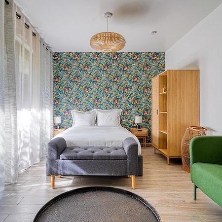 Superbe Studio Avec Terrasse Brunoy Exterior foto